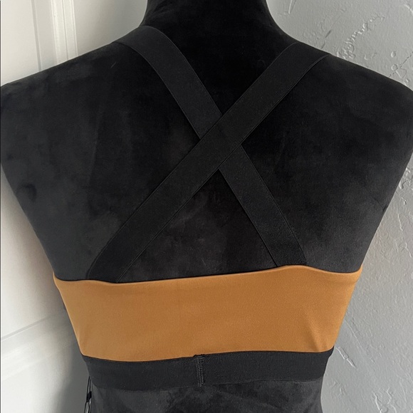 NEW Tan + Lines by Sivan Ayla Leopard WorkOut Set, L - Picture 5 of 9